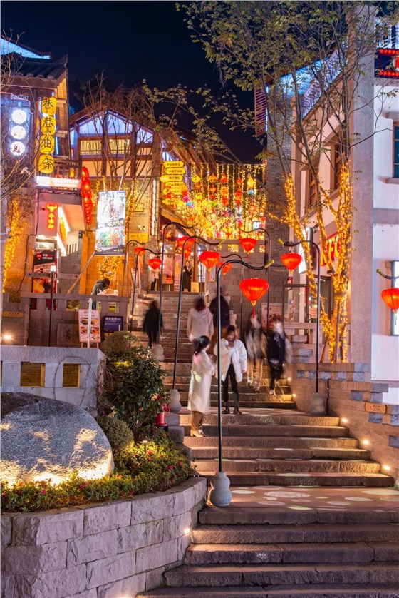 文旅夜游，帶動城市經濟發展的一把好手！01